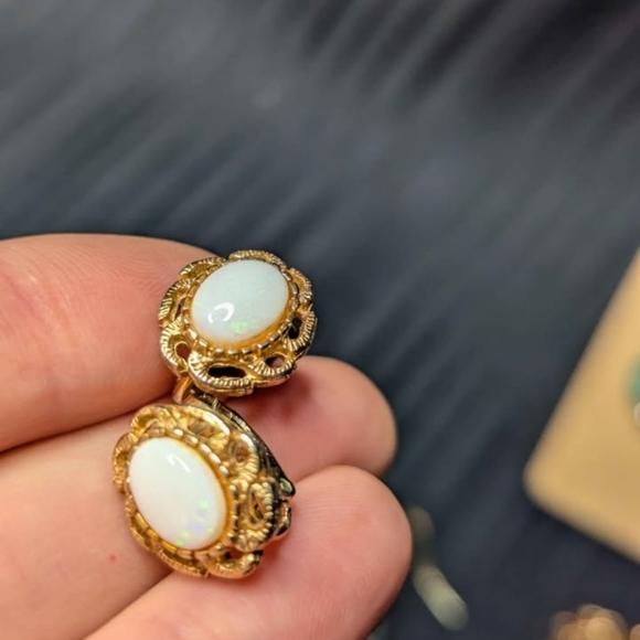 Large Earring Lot - Picture 4 of 4